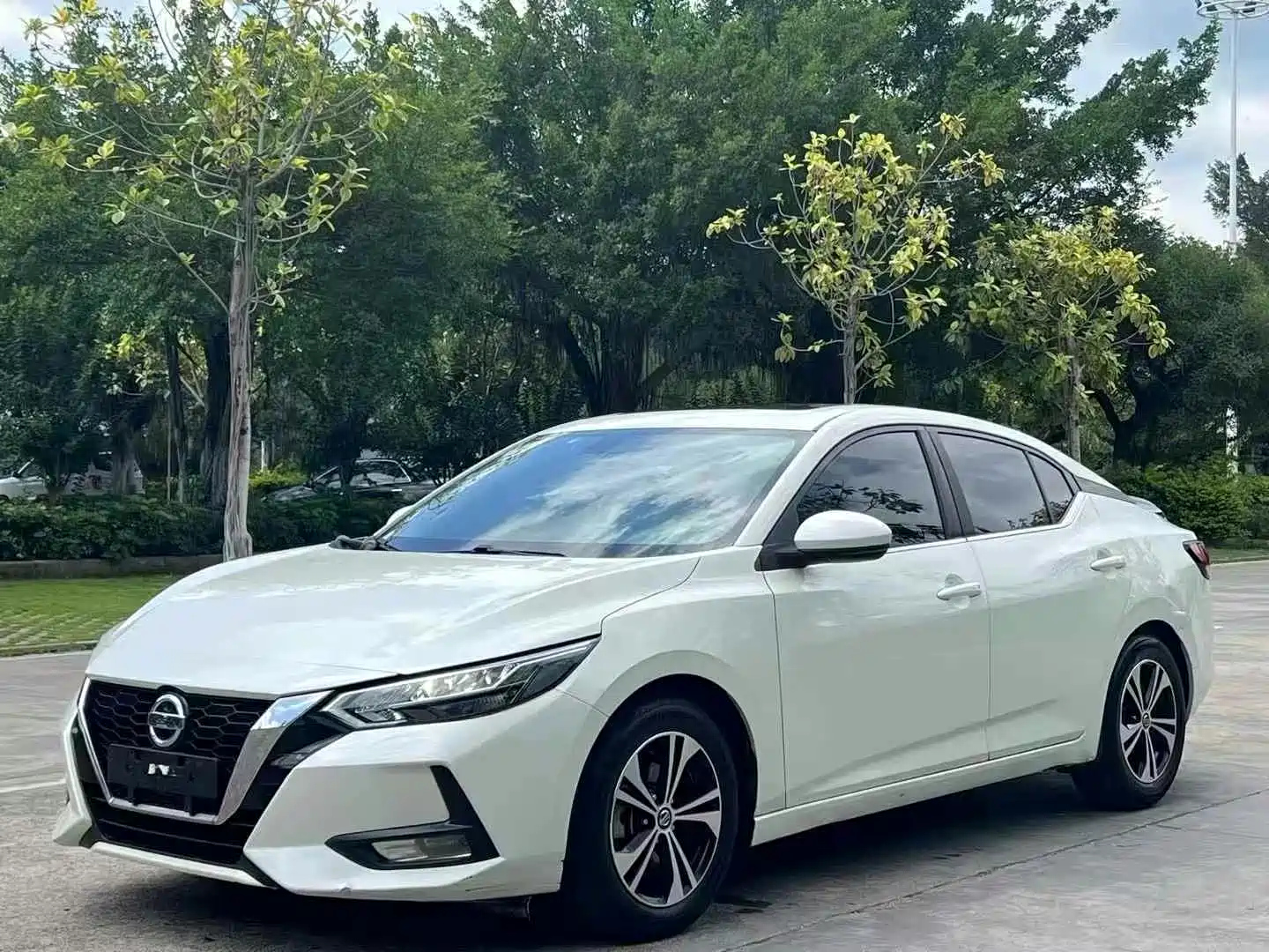 NISSAN SYLPHY 2021