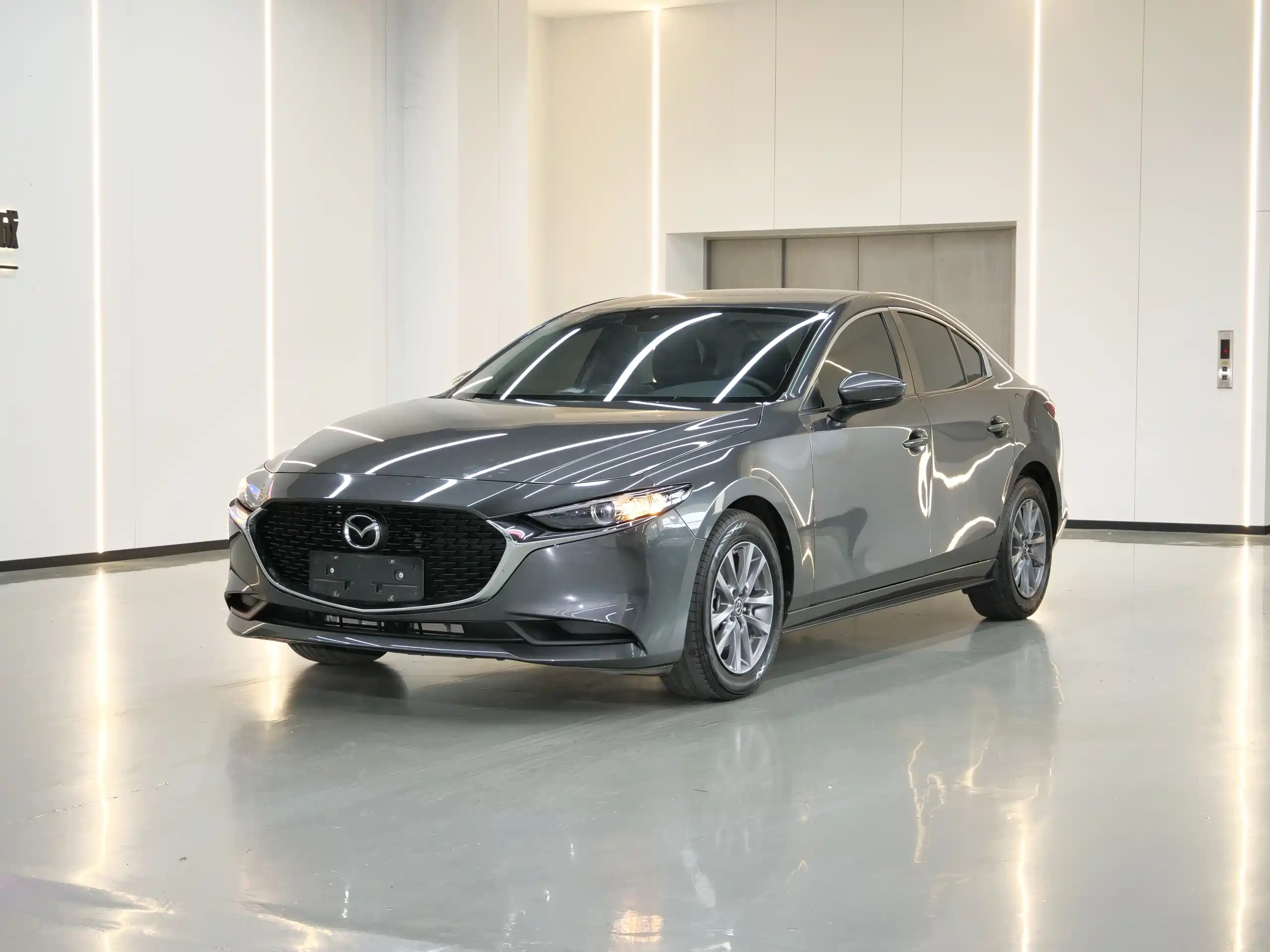 MAZDA 3 AXELA 2021