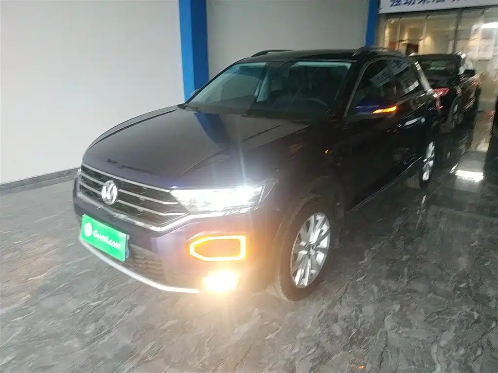 VOLKSWAGEN T-ROC TANGE 2020