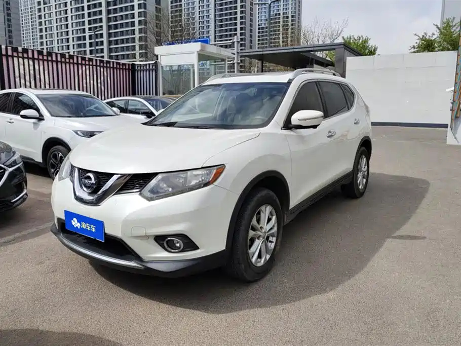 NISSAN X-TRAIL 2014