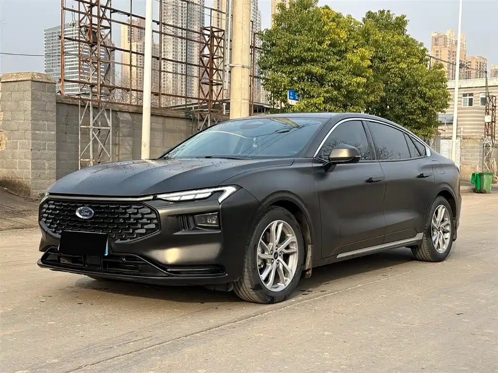 FORD MONDEO 2022