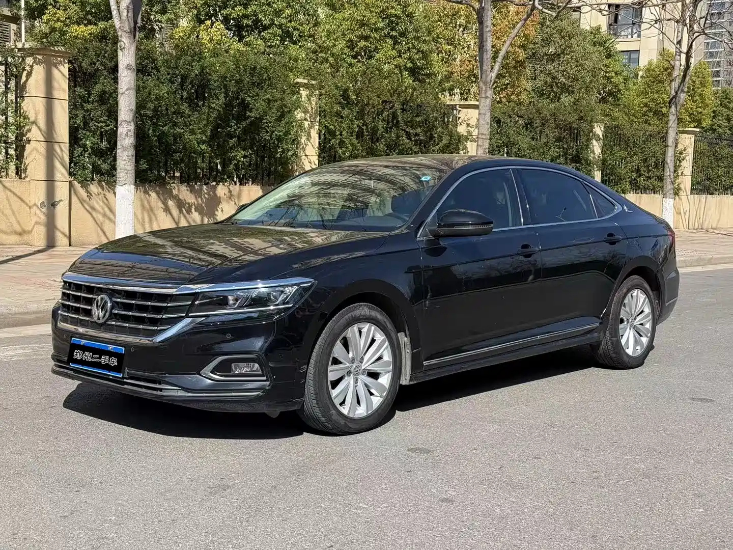 VOLKSWAGEN PASSAT 2019