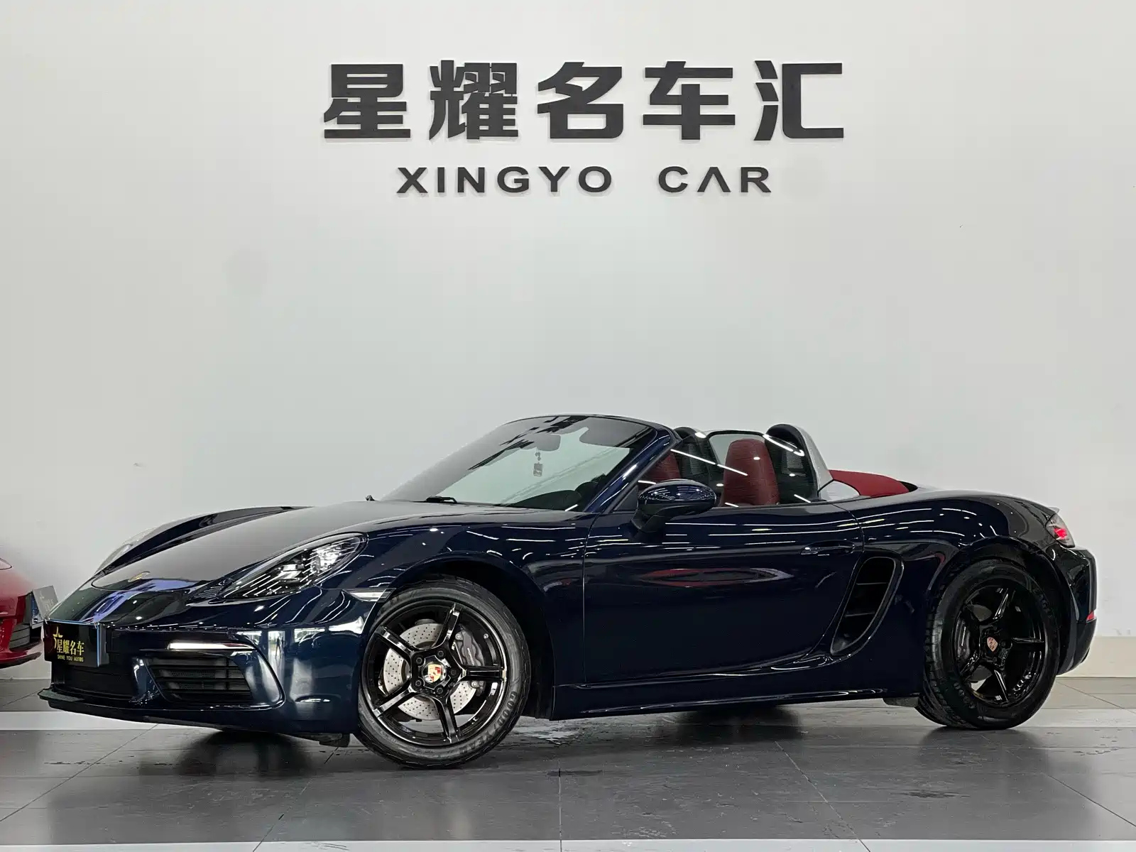 PORSCHE 718 2018