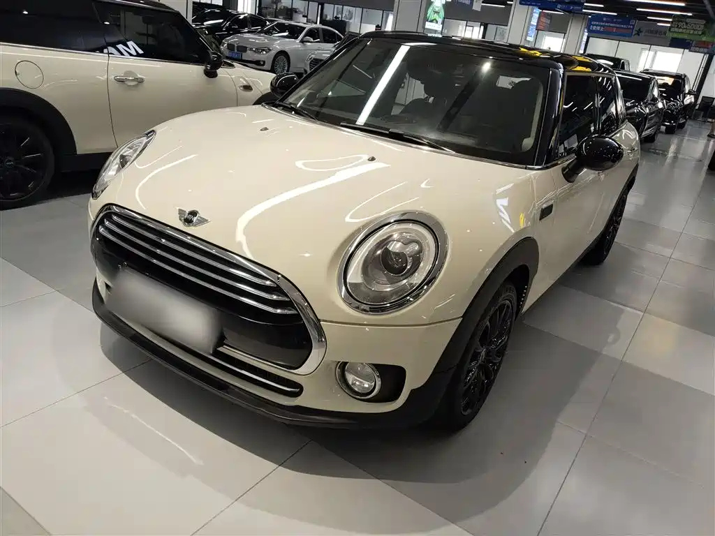 MINI CLUBMAN 2016