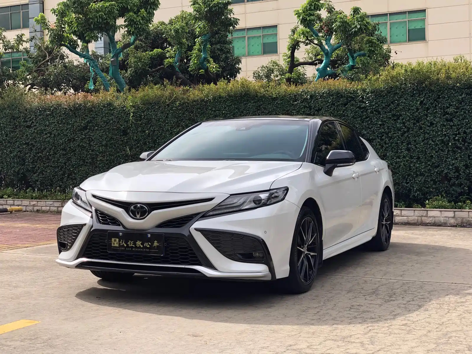 TOYOTA CAMRY 2021