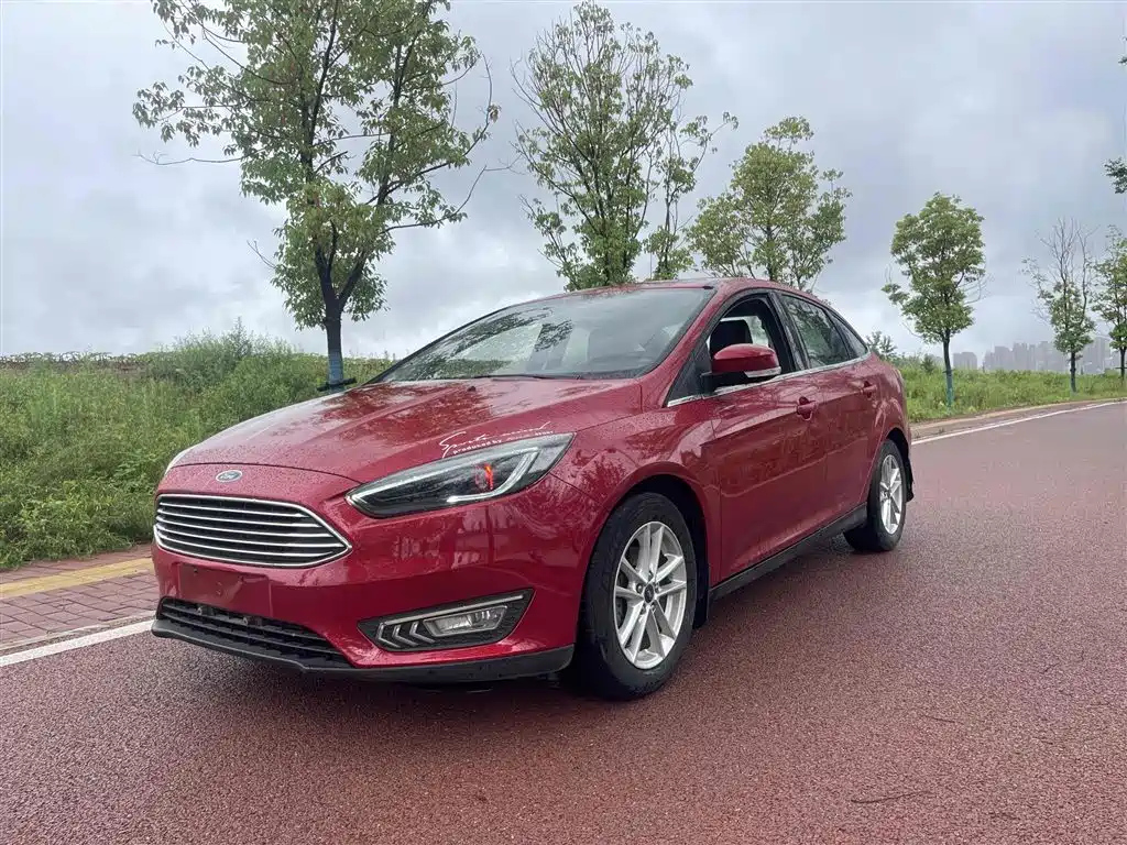 FORD FOCUS 2018