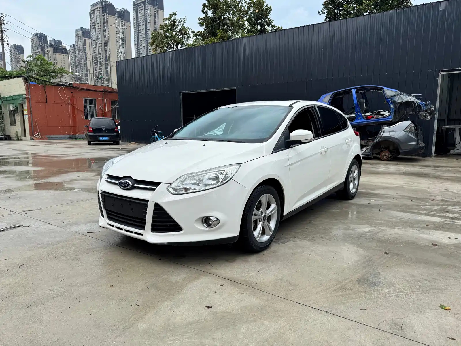 FORD FOCUS 2012