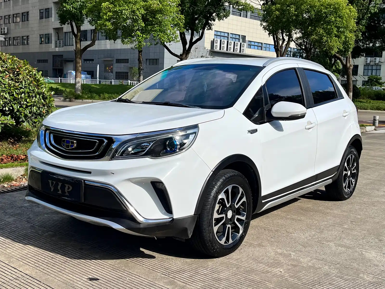 GEELY AUTO VISION X3