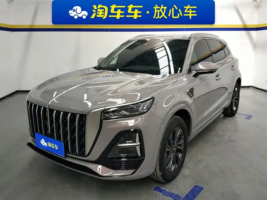 HONGQI HS5 2023