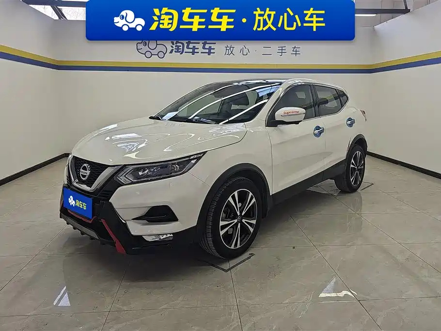 NISSAN QASHQAI 2019