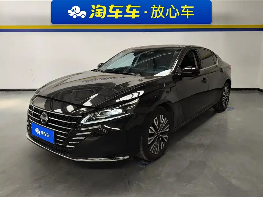 NISSAN TEANA 2022