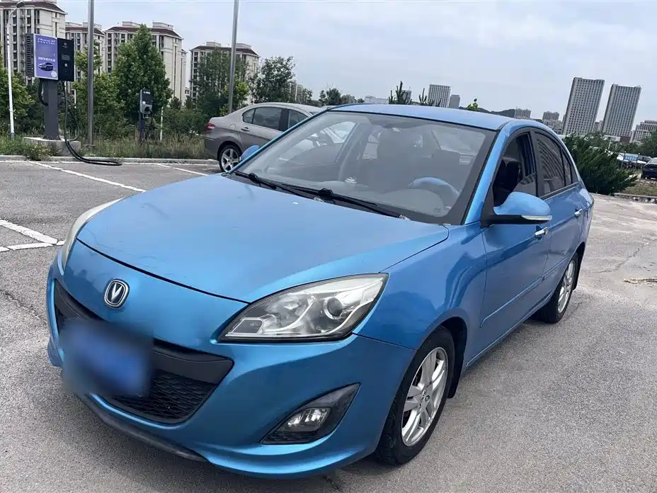CHANGAN ALSVIN V5
