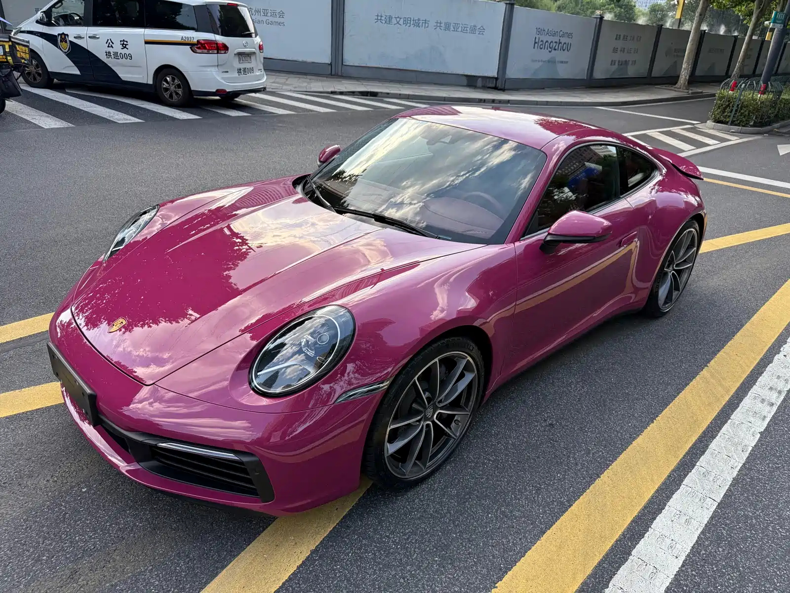 PORSCHE 911 2023