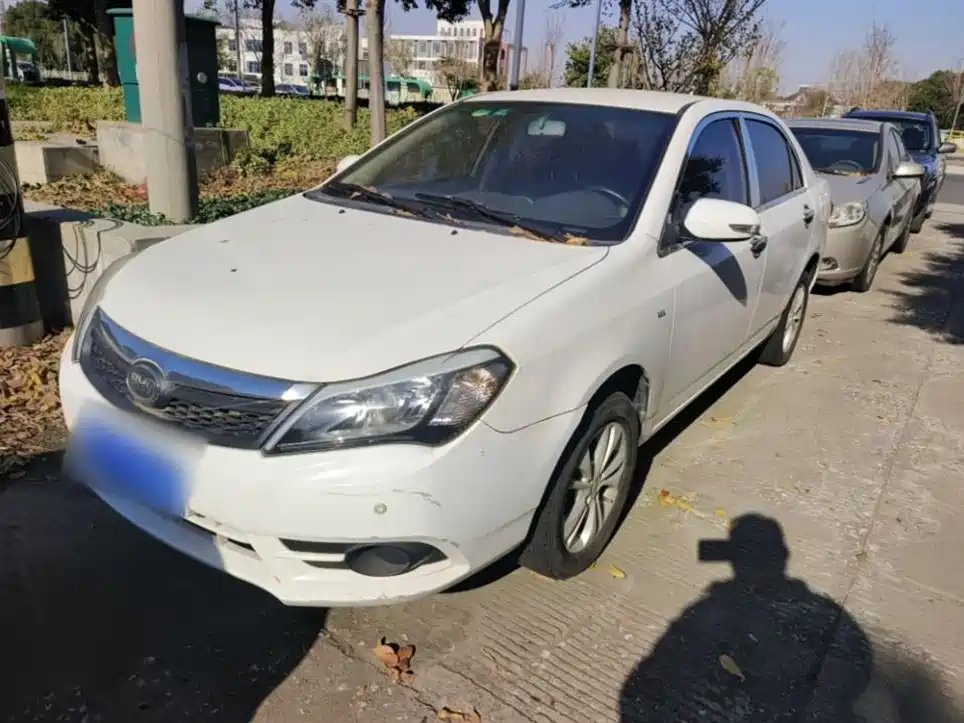 BYD F3 2015