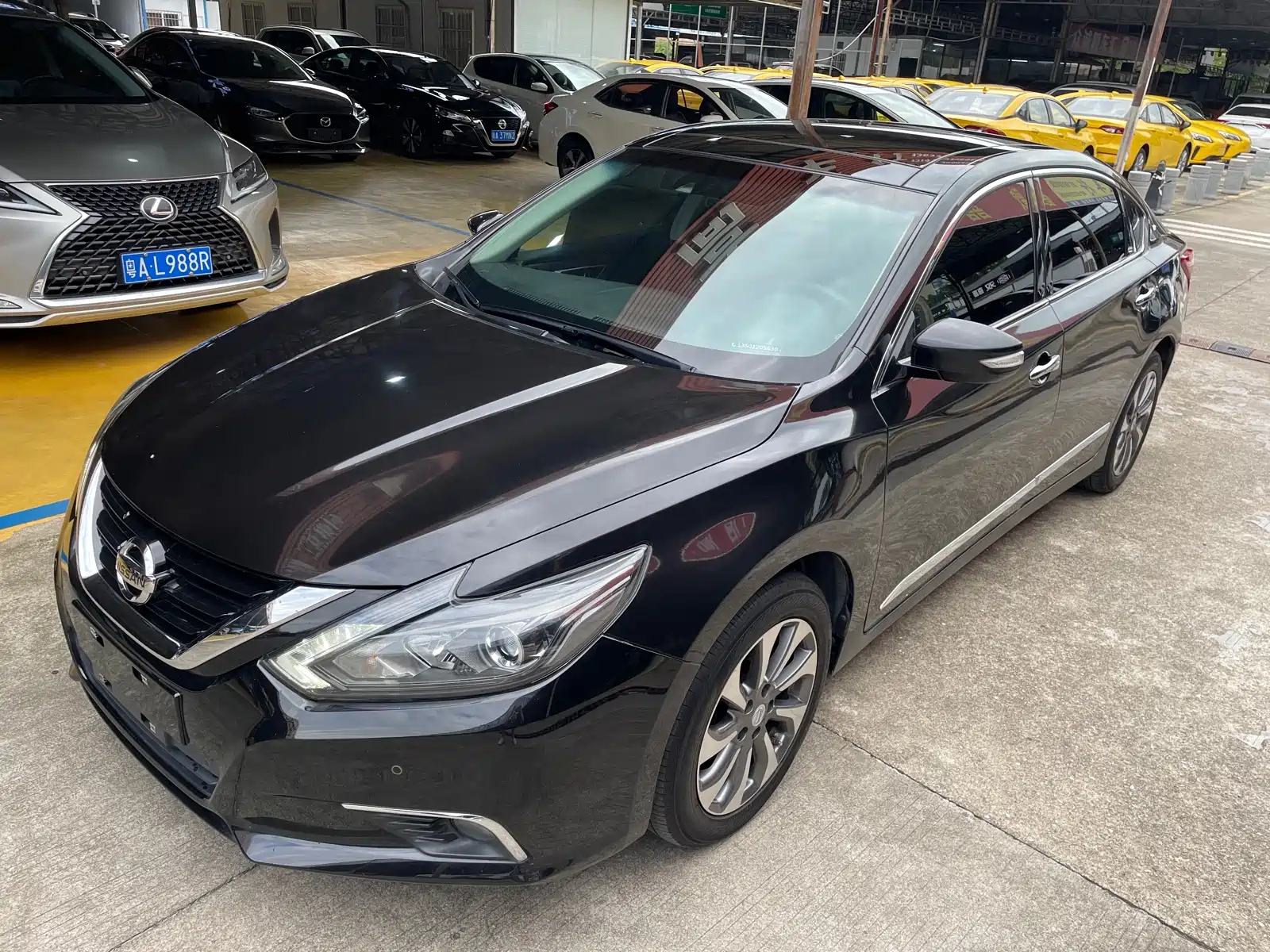 NISSAN TEANA 2016
