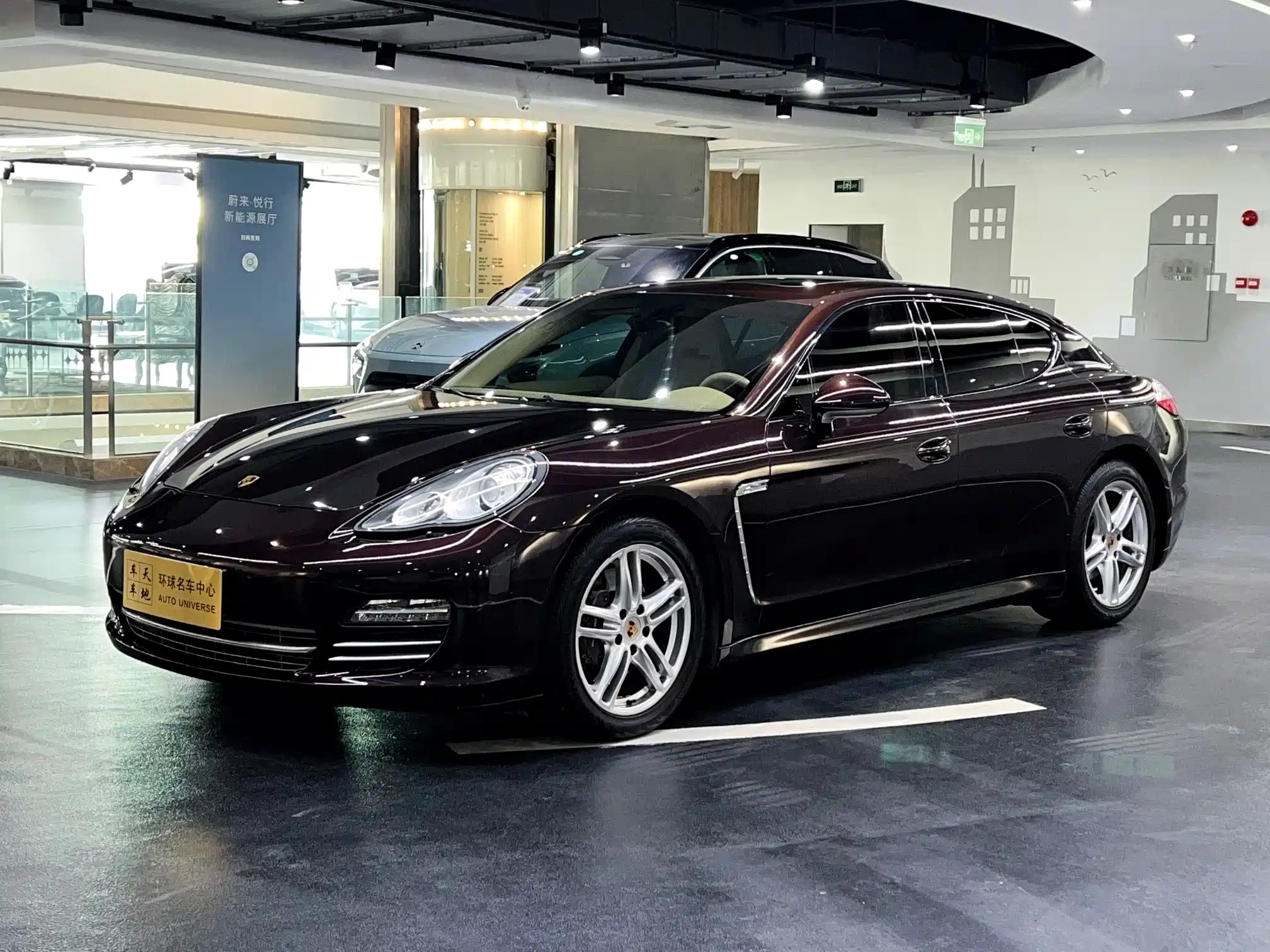PORSCHE PANAMERA 2013