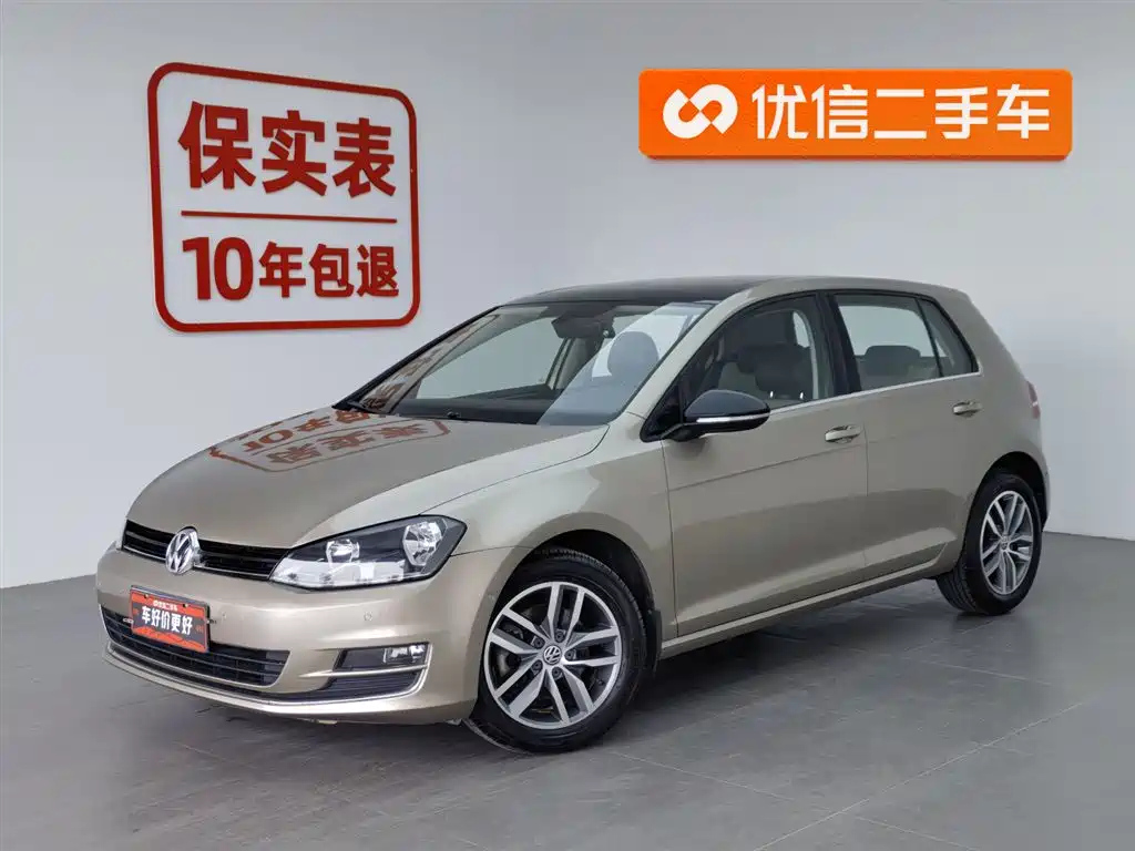 VOLKSWAGEN GOLF 2017