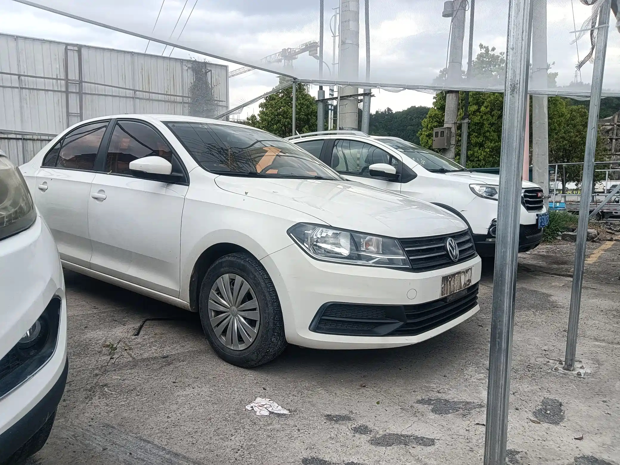 VOLKSWAGEN SANTANA 2016