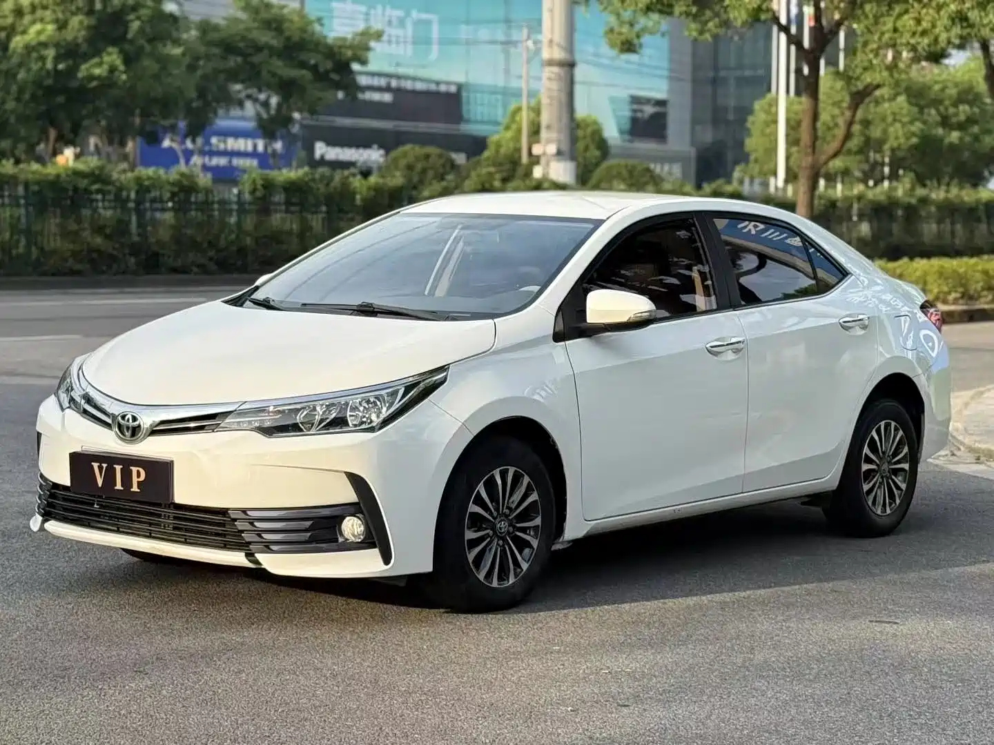 TOYOTA COROLLA 2018