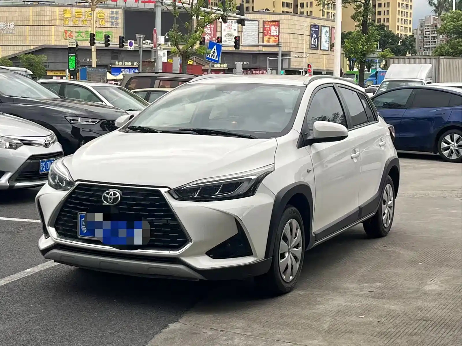 TOYOTA YARIS L DAZZLING 2022