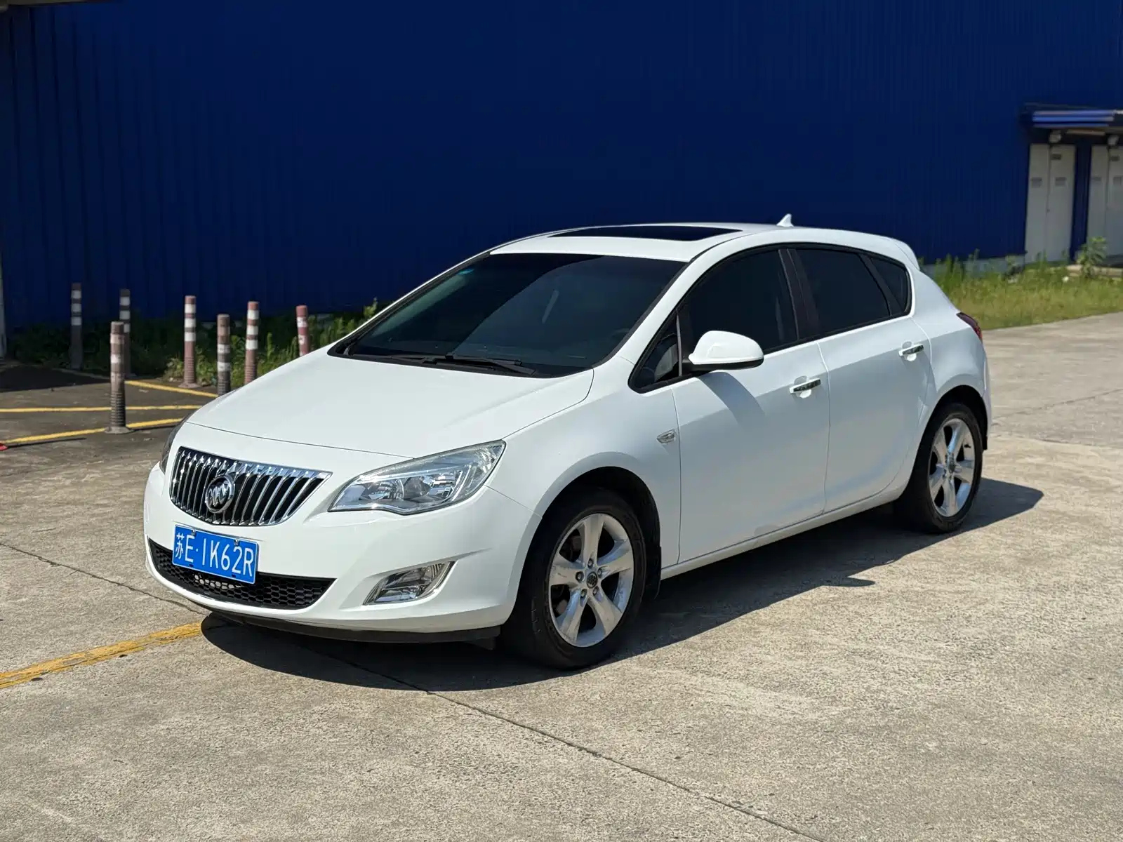 BUICK EXCELLE 2012