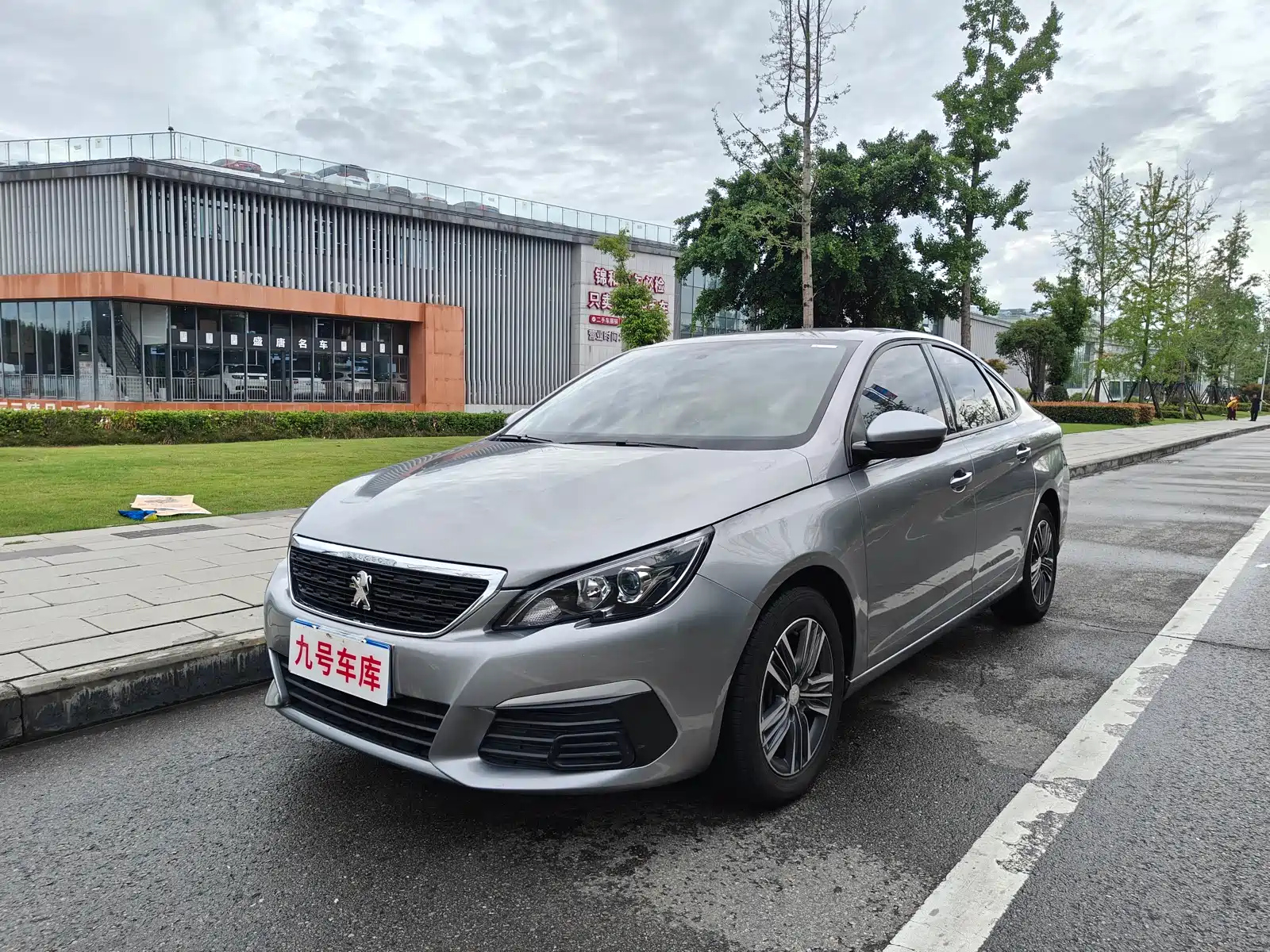 PEUGEOT 308 2016