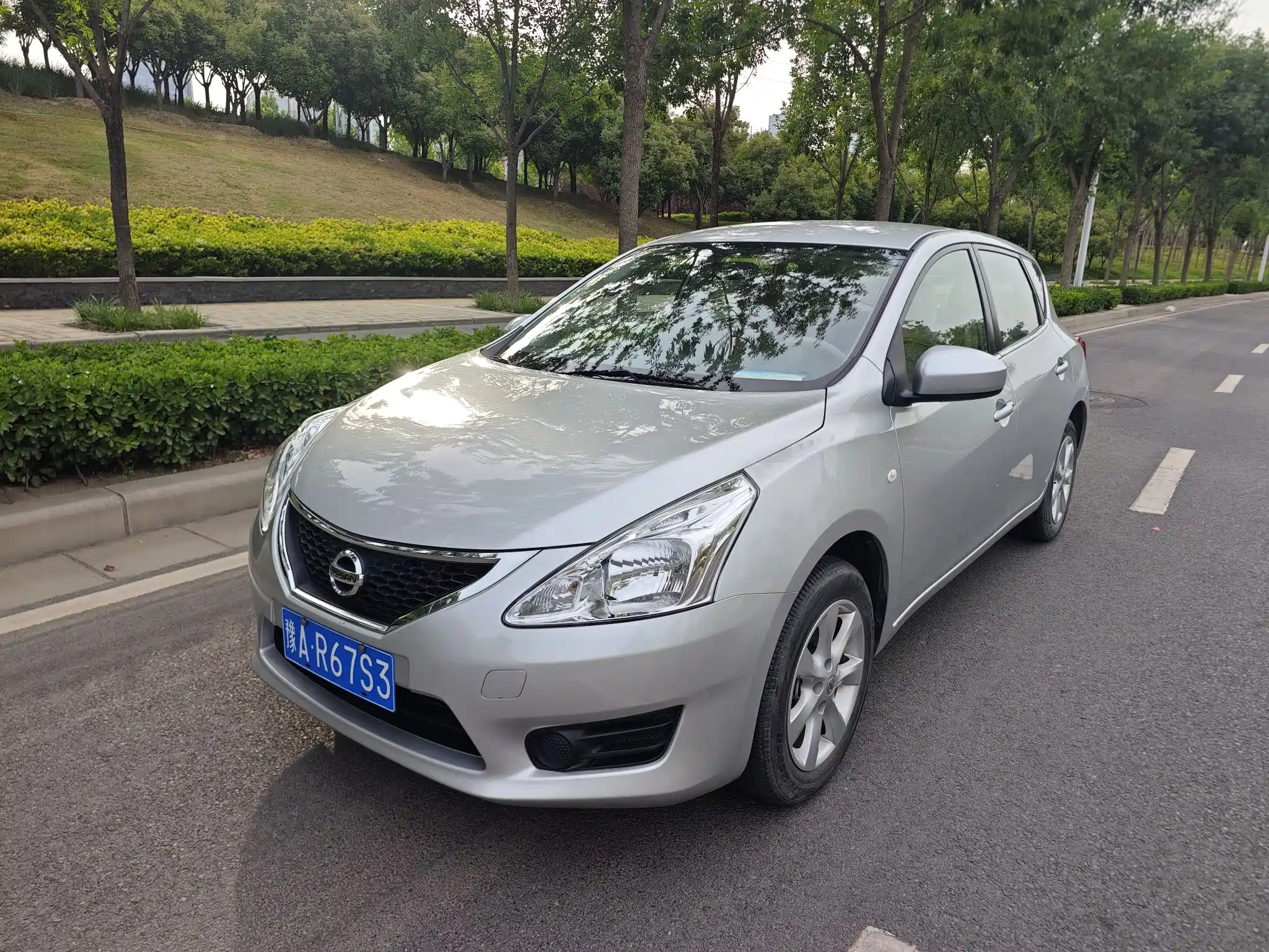 NISSAN TIIDA TIIDA