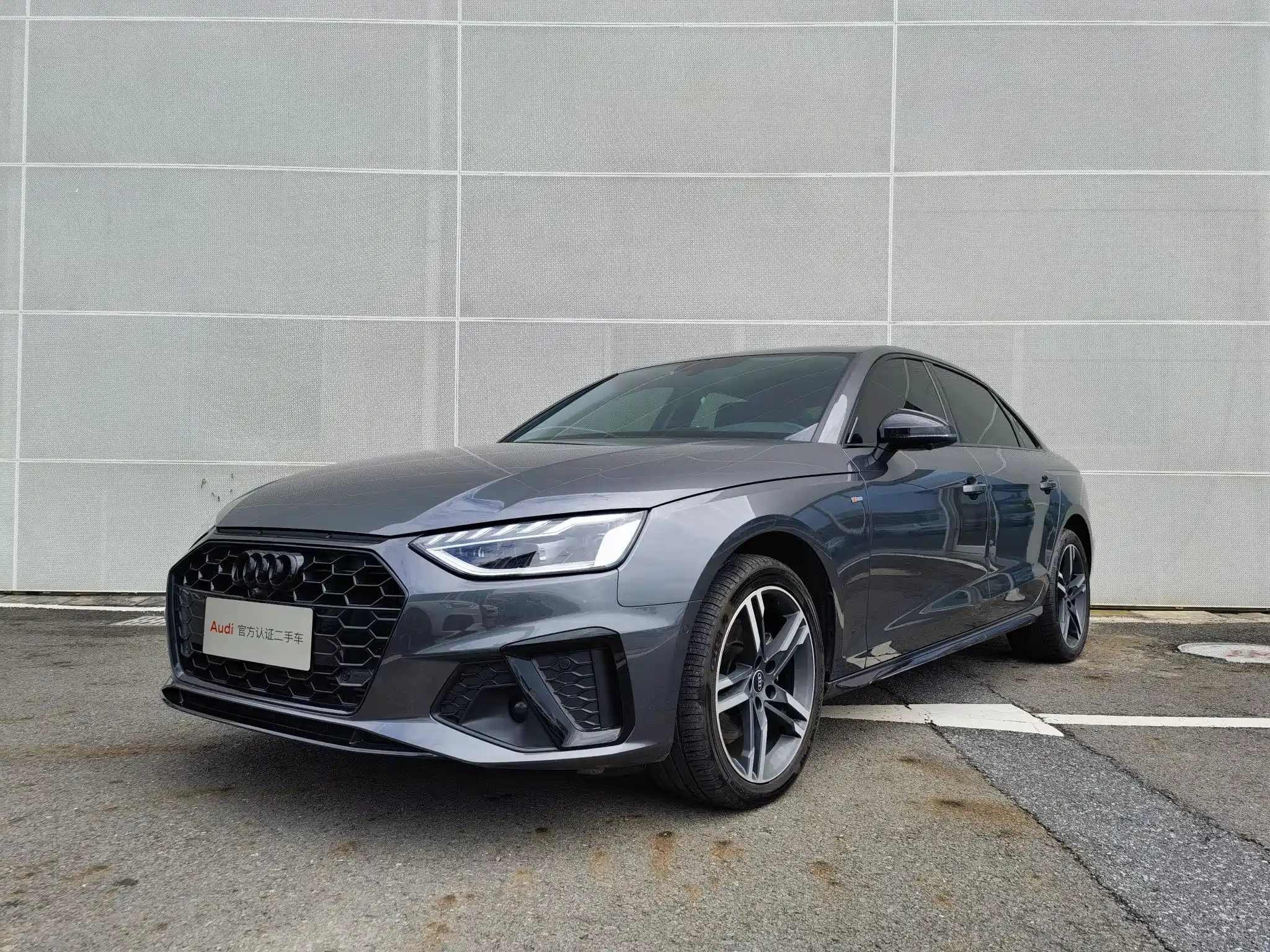 AUDI A4L 2022