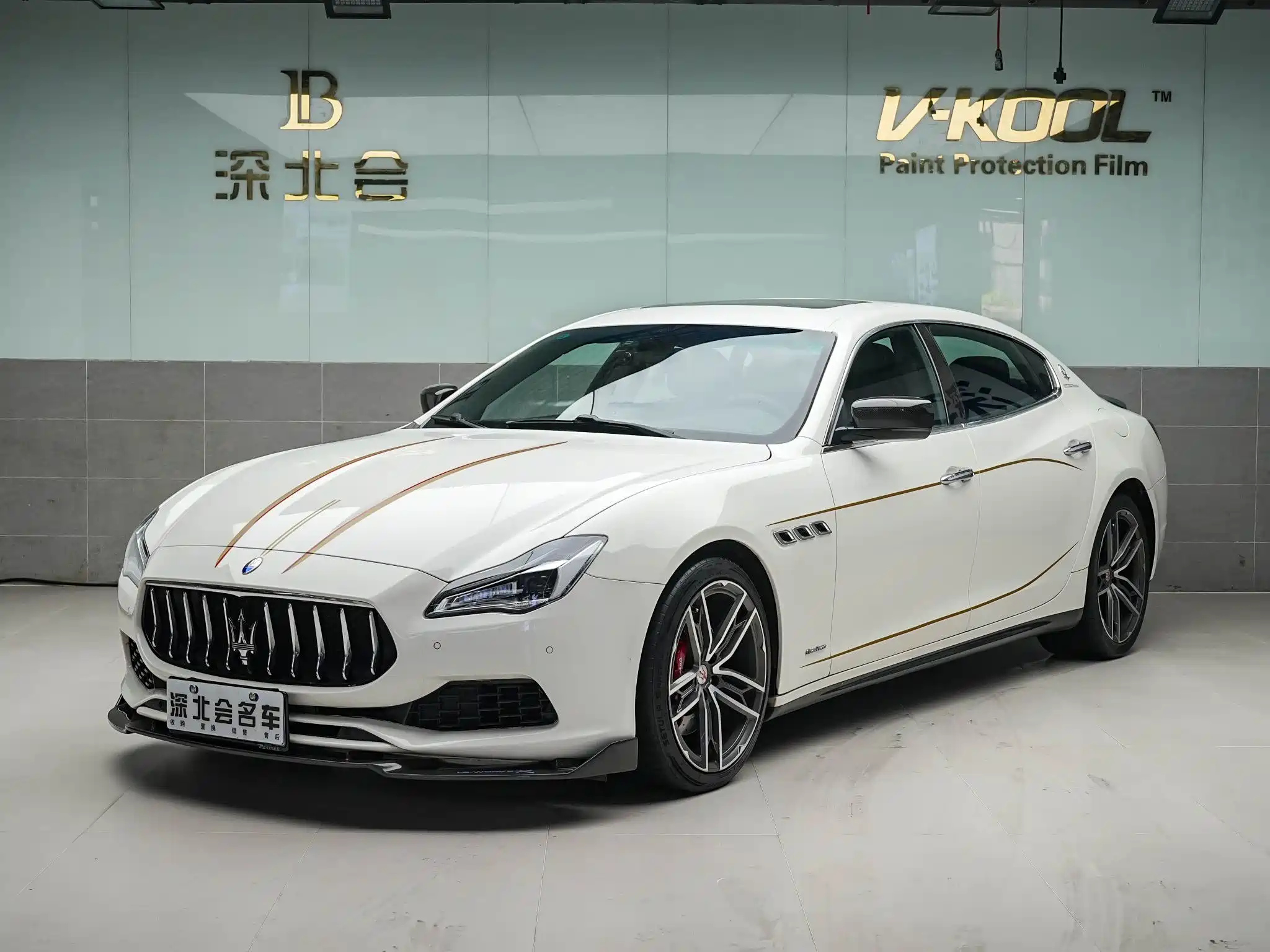 MASERATI PRESIDENT 2015