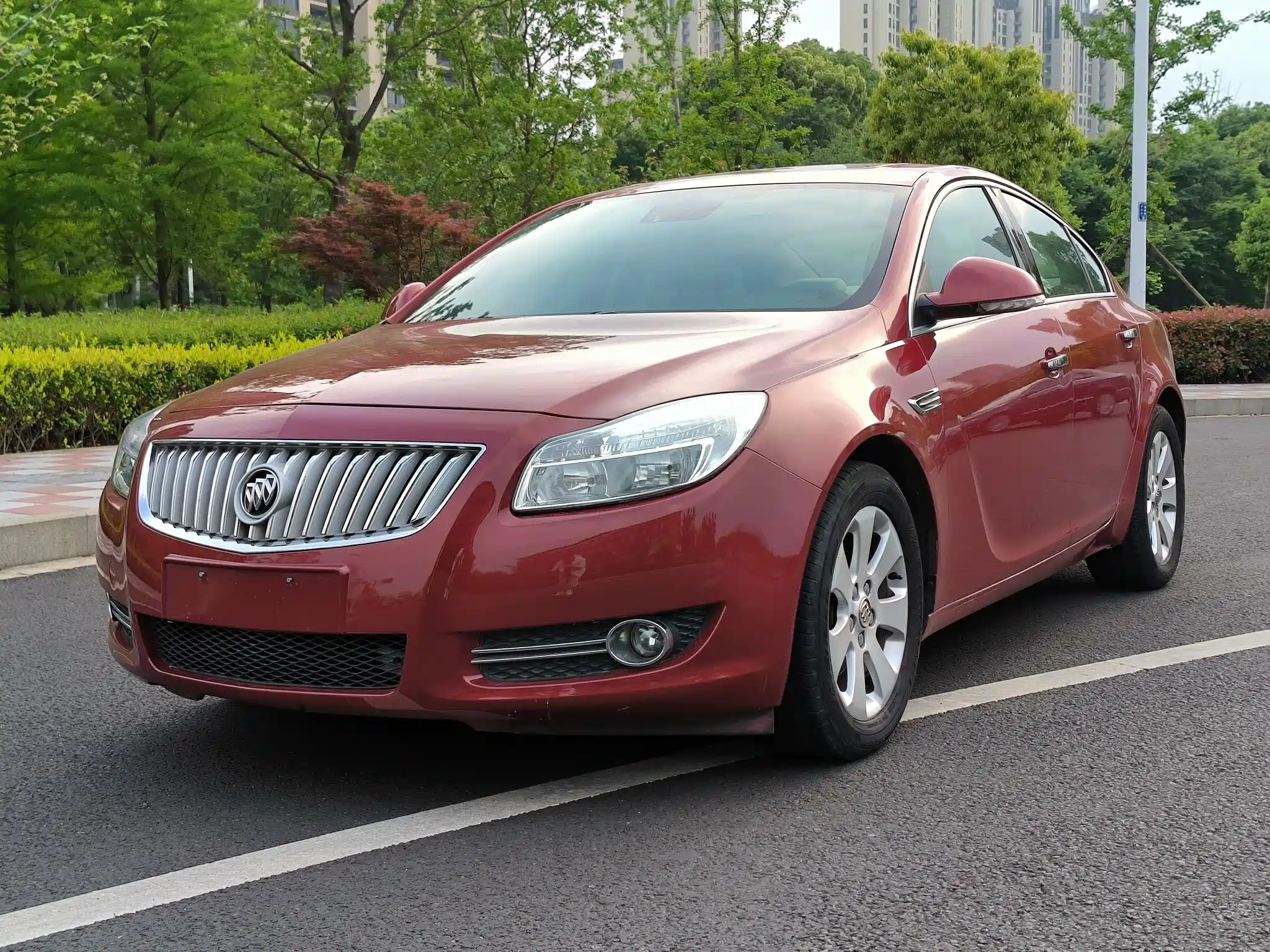 BUICK REGAL 2011