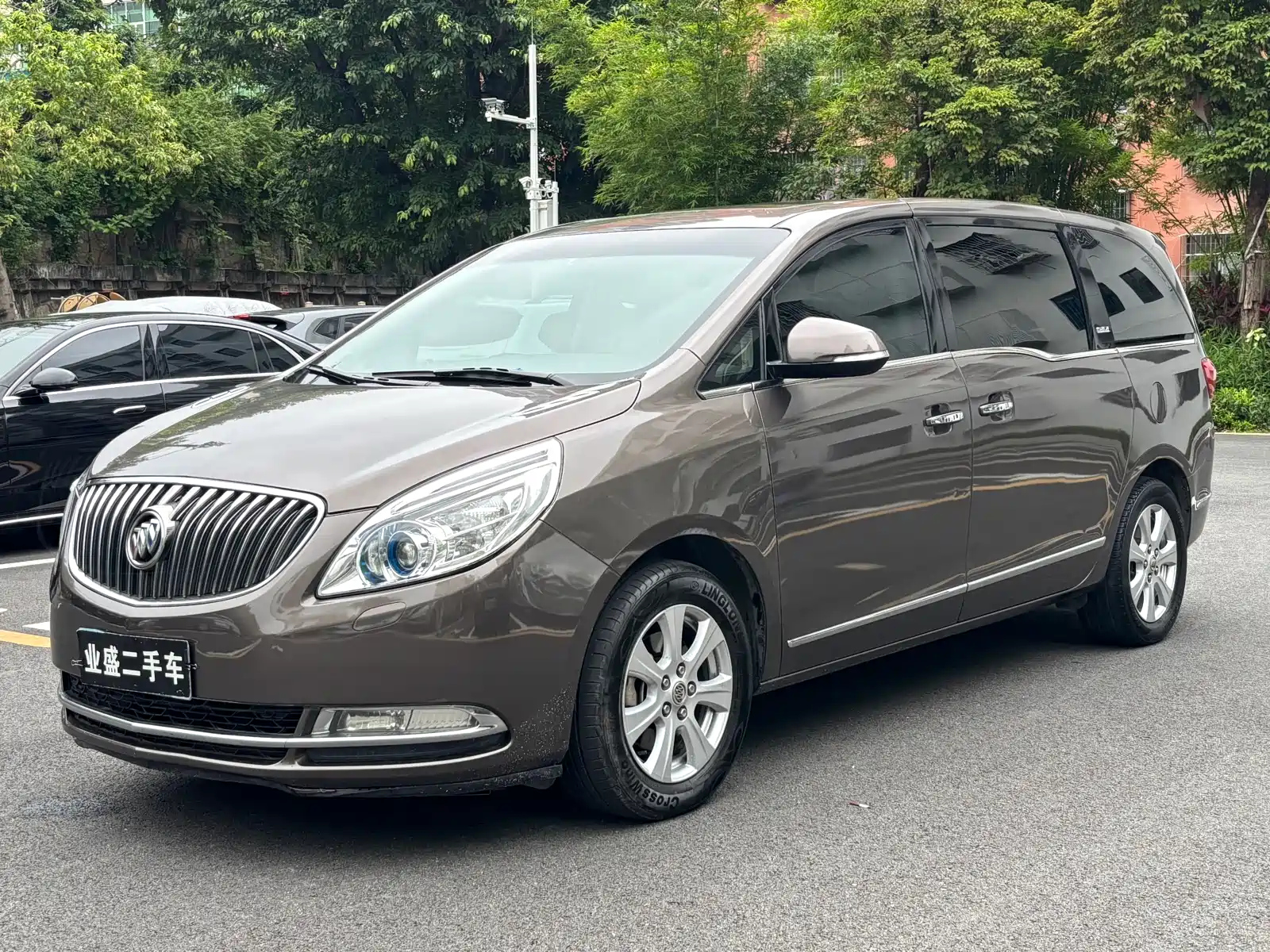 BUICK GL8