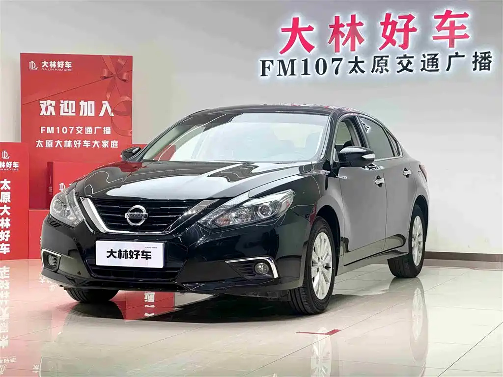 NISSAN TEANA 2016