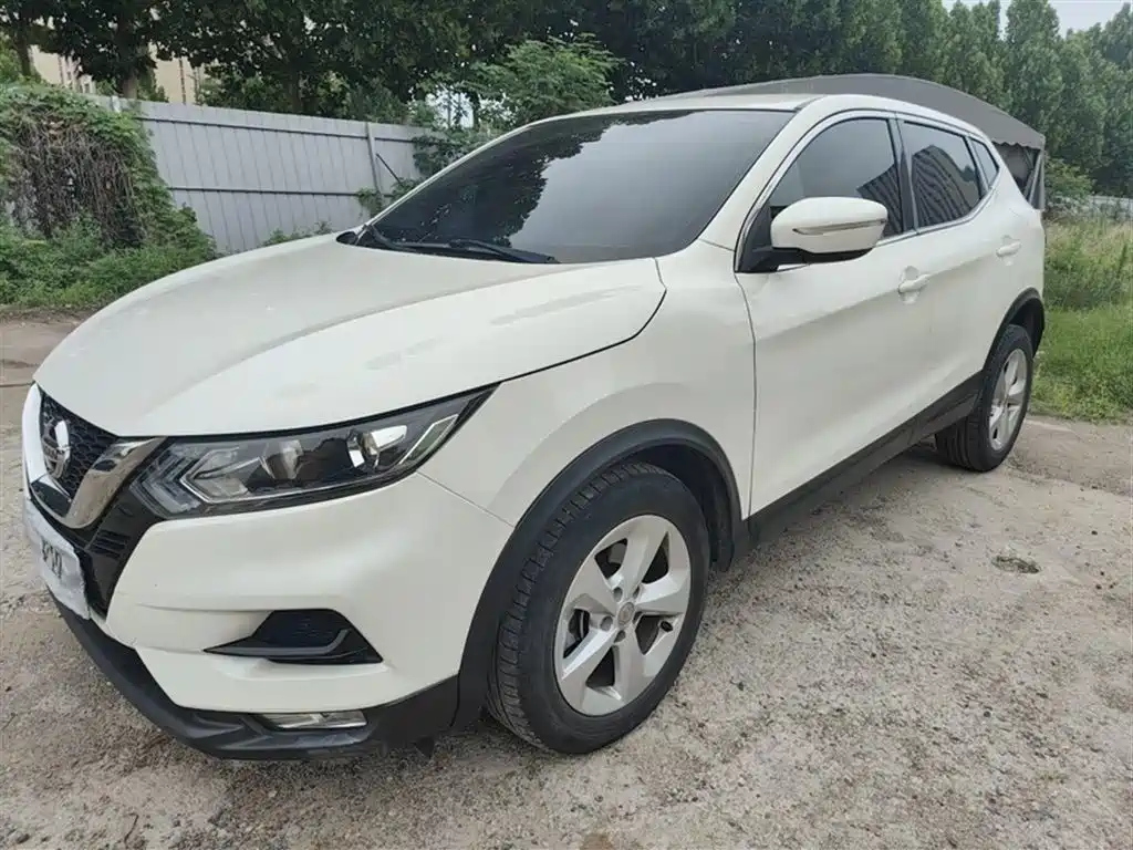 NISSAN QASHQAI 2019