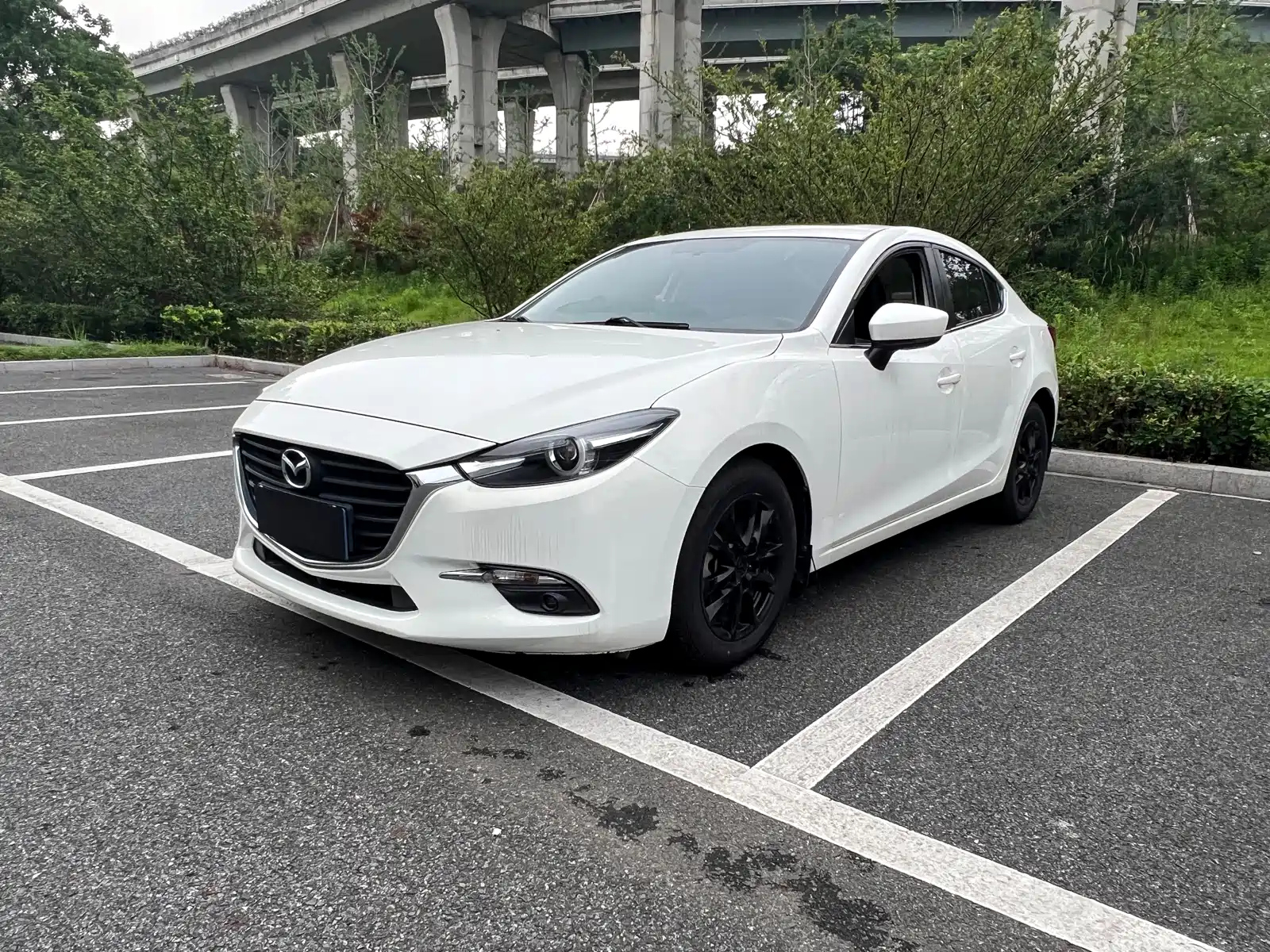 MAZDA 3 AXELA 2017