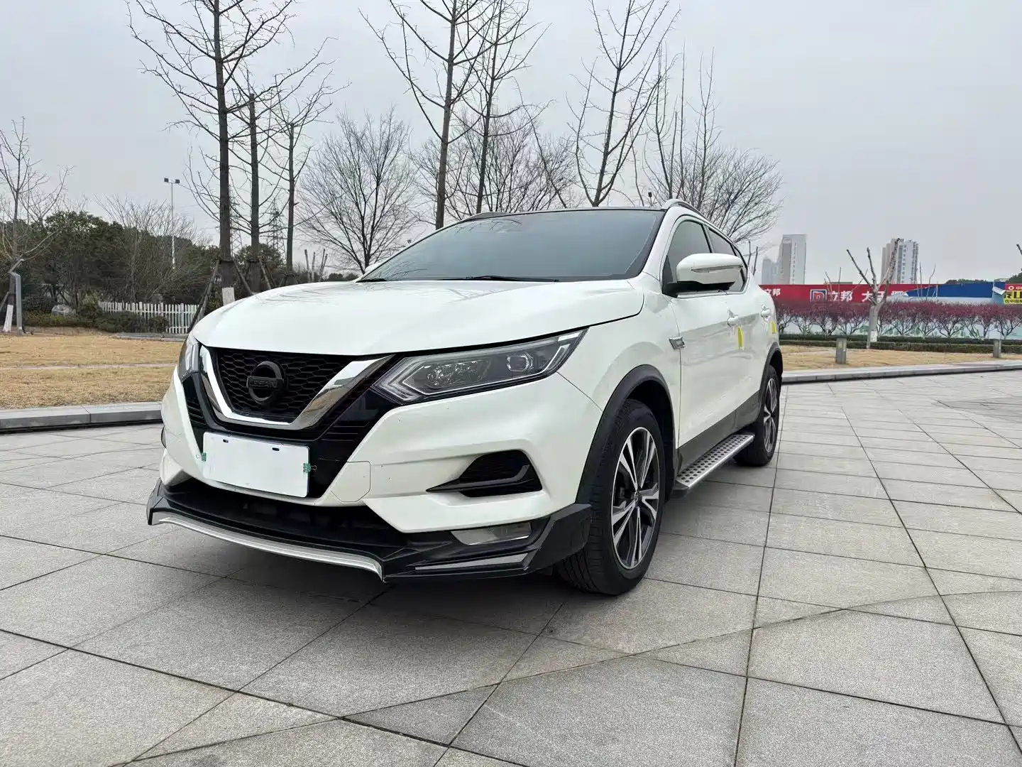 NISSAN QASHQAI