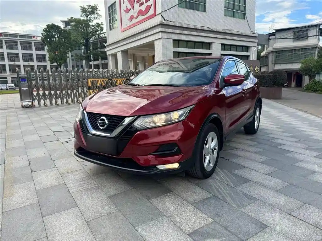 NISSAN QASHQAI 2019