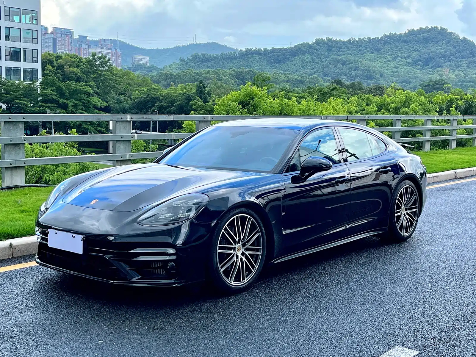 PORSCHE PANAMERA 2019