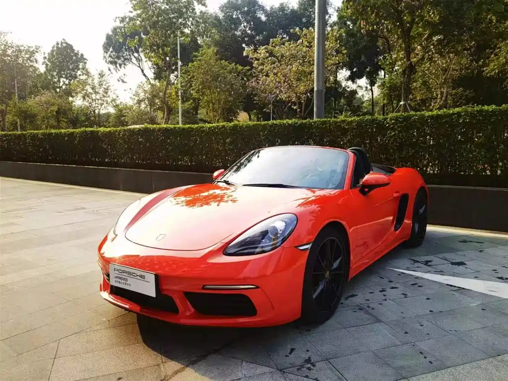 PORSCHE 718 2020