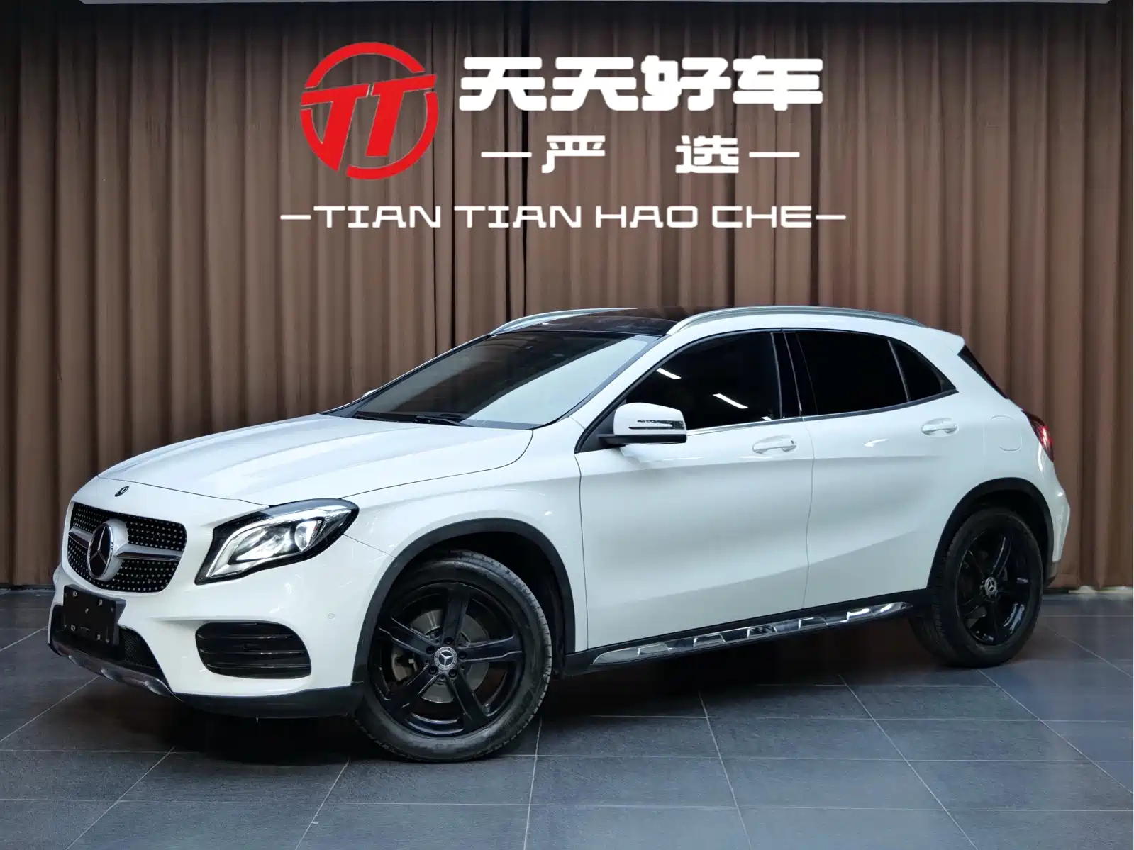 MERCEDES BENZ GLA