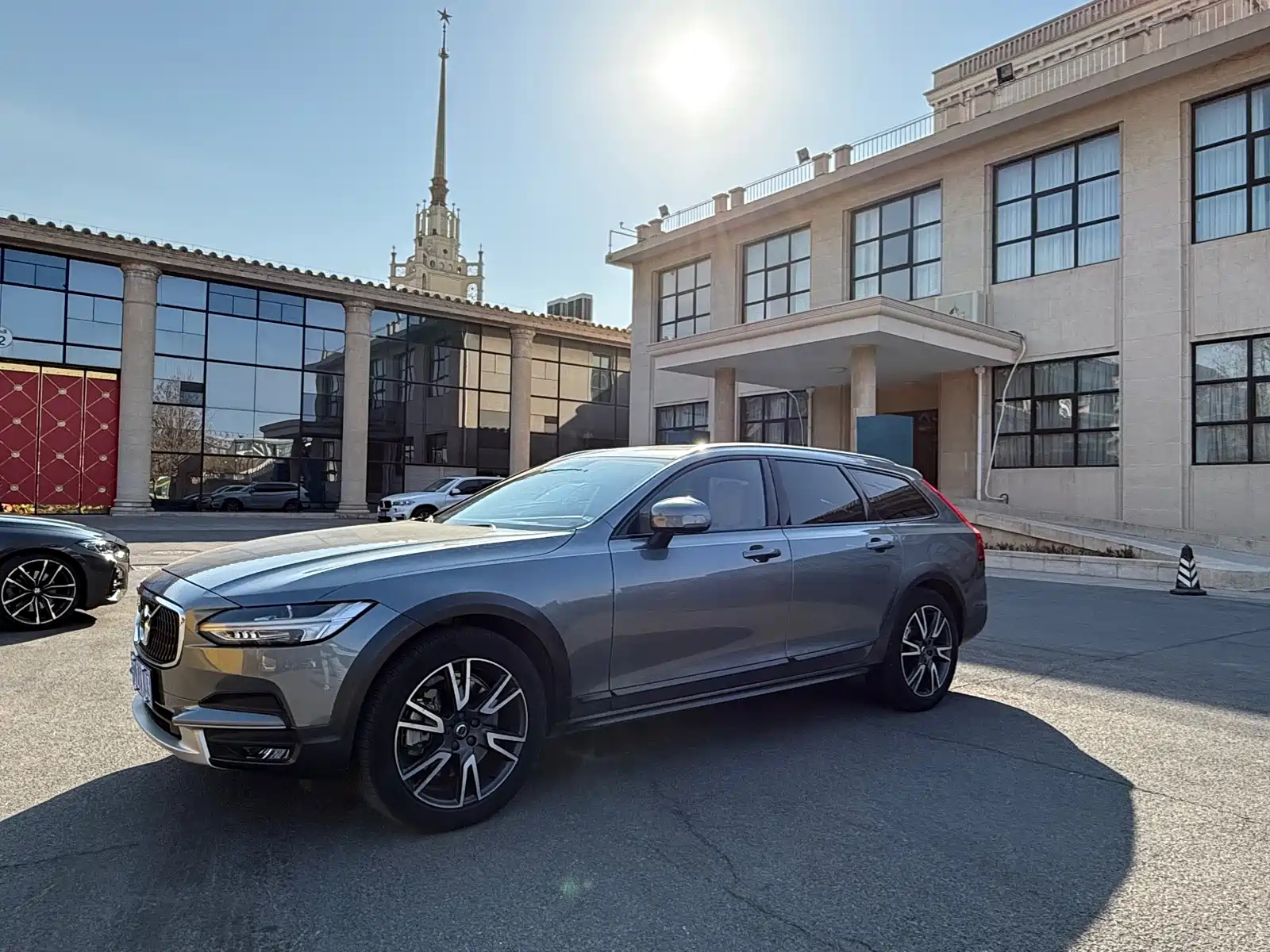 VOLVO V90 2020