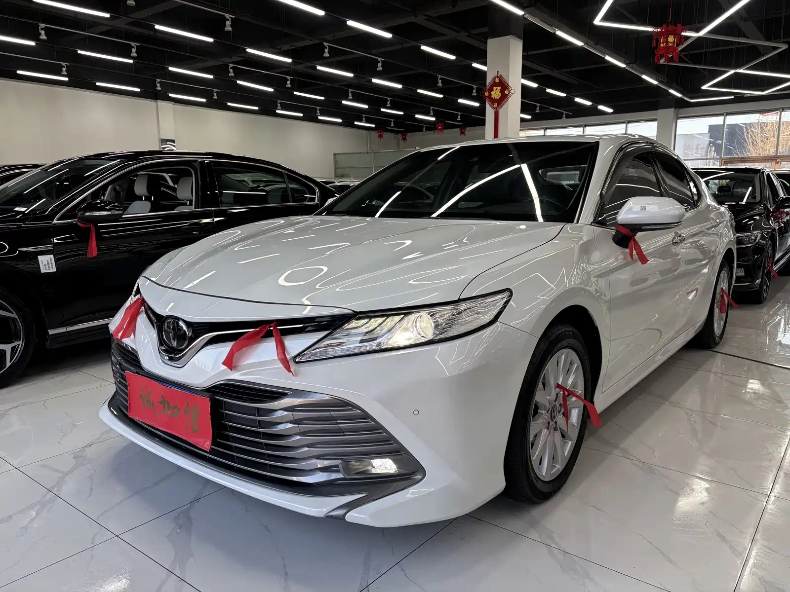 TOYOTA CAMRY 2018