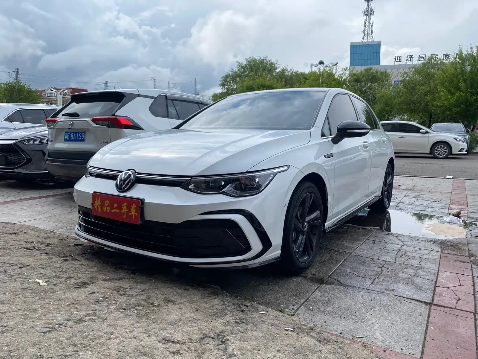 VOLKSWAGEN GOLF 2021