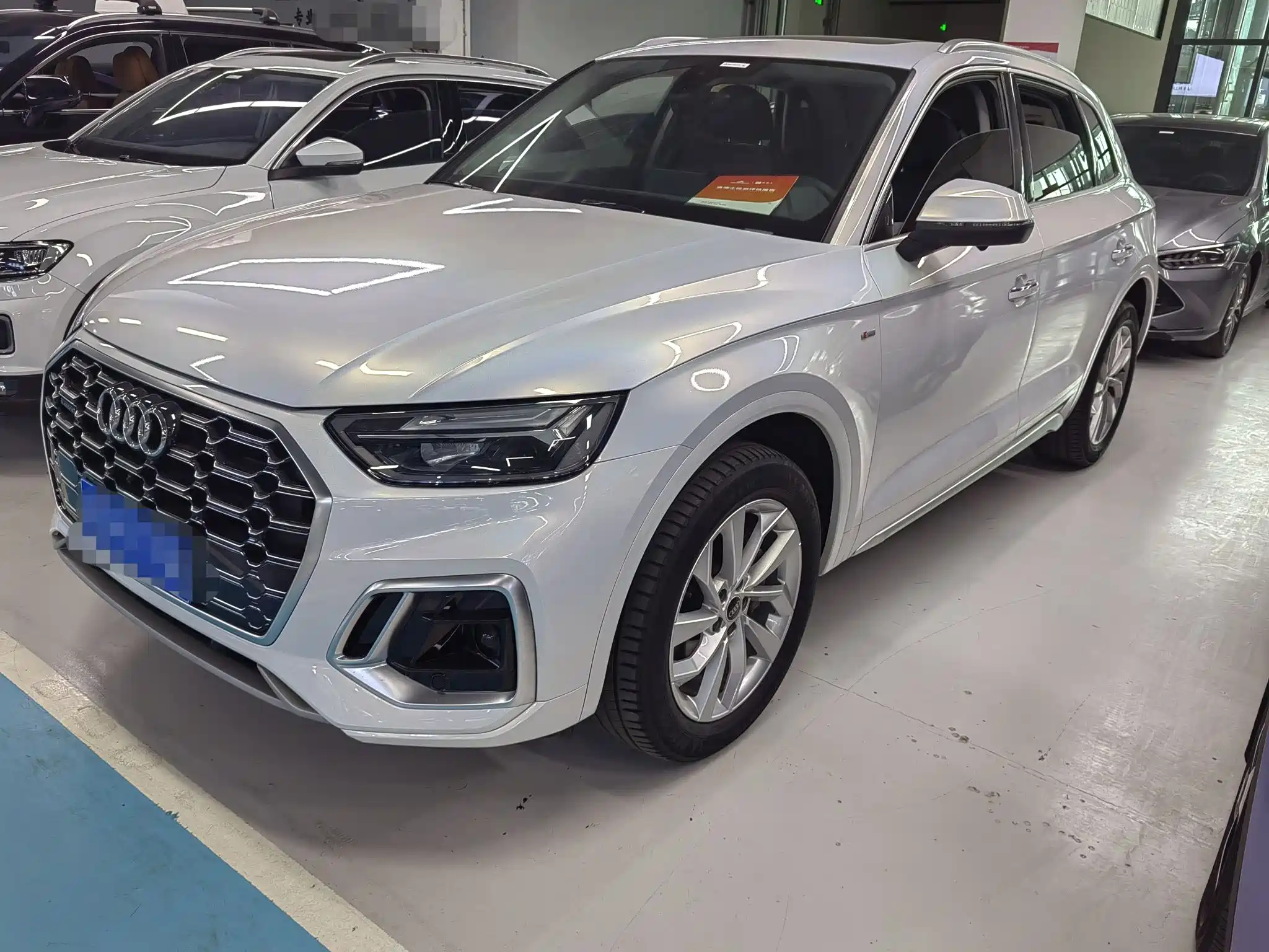 AUDI Q5L 2022