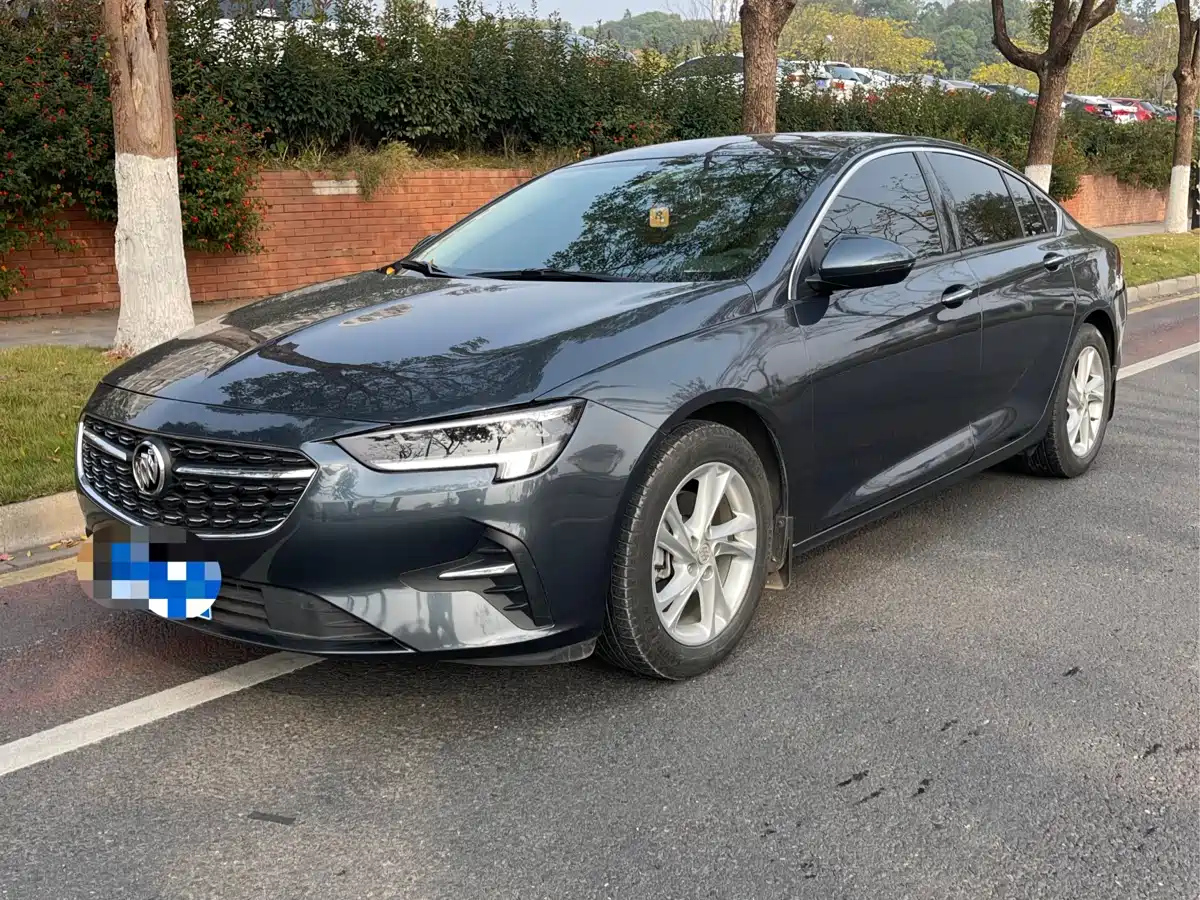 BUICK REGAL 2020