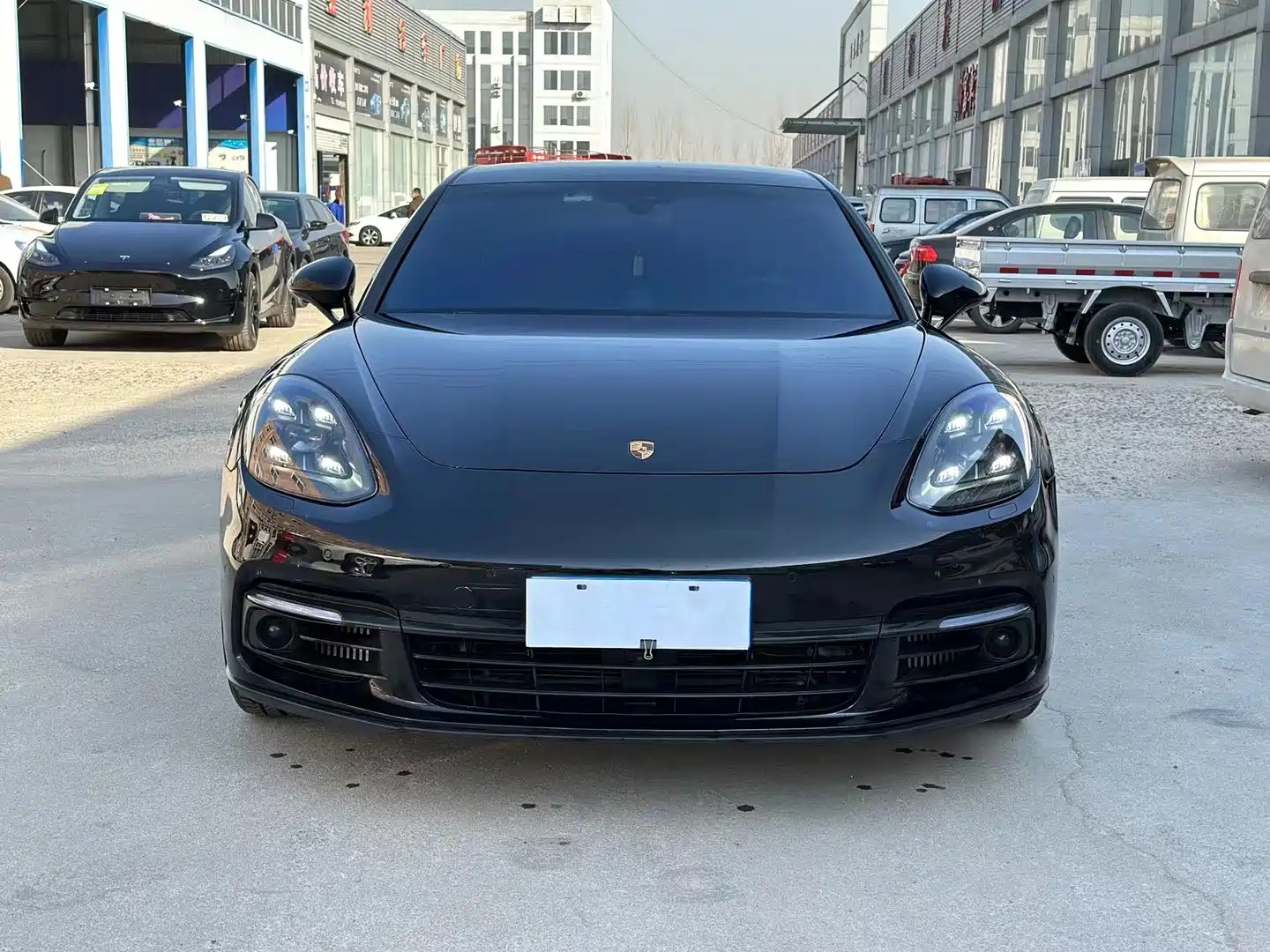 PORSCHE PANAMERA 2017