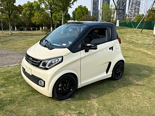 Заказать ZOTYE E200