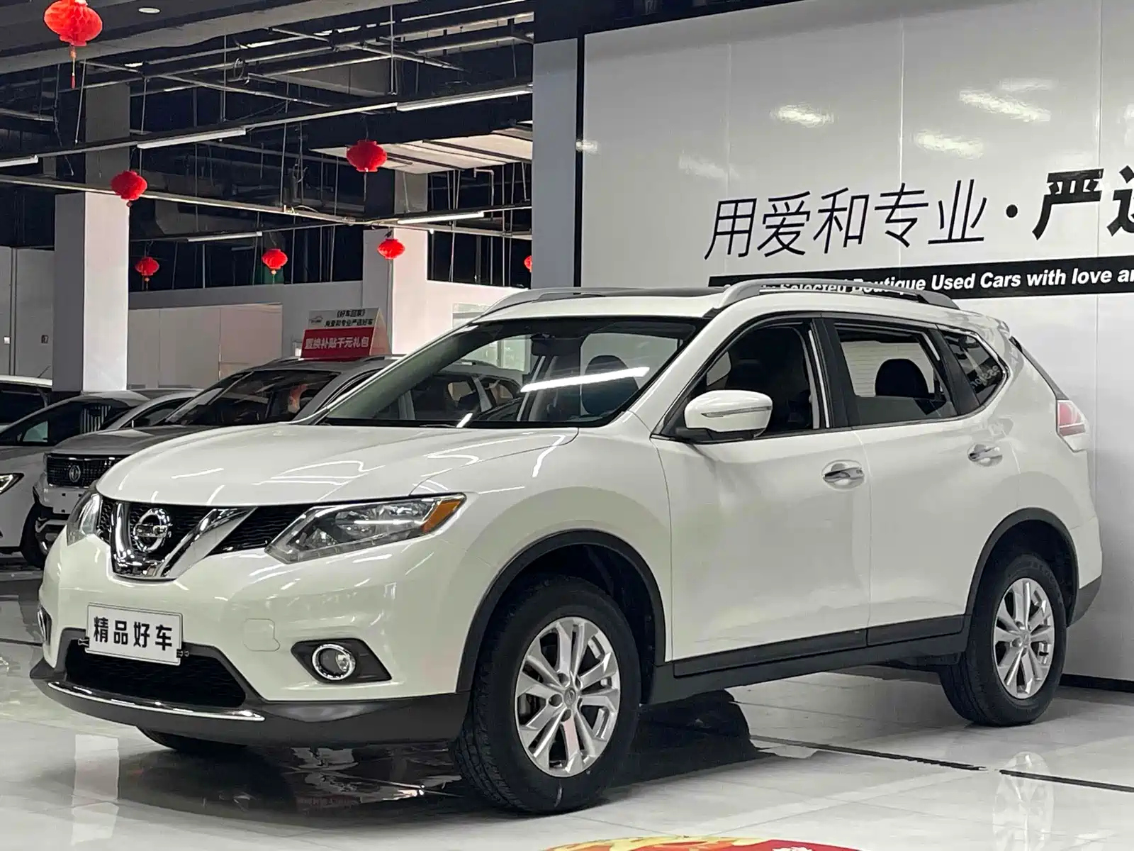 NISSAN X-TRAIL 2014