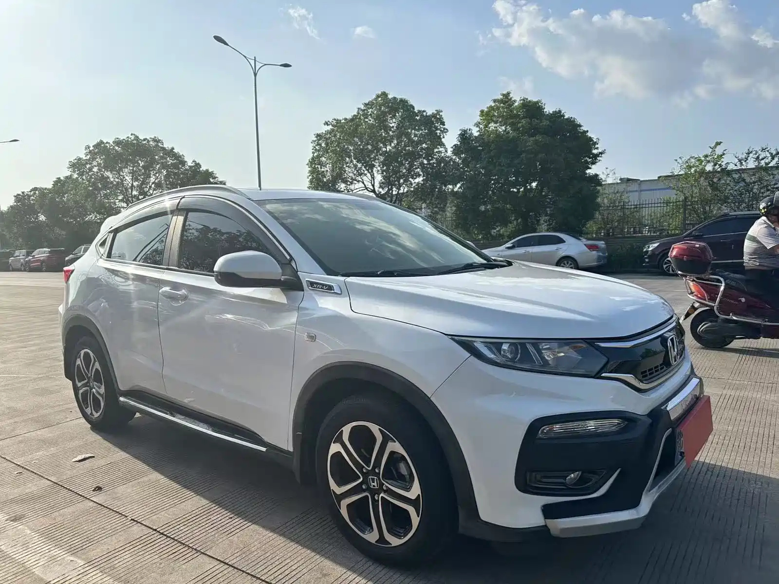 HONDA XR-V 2015