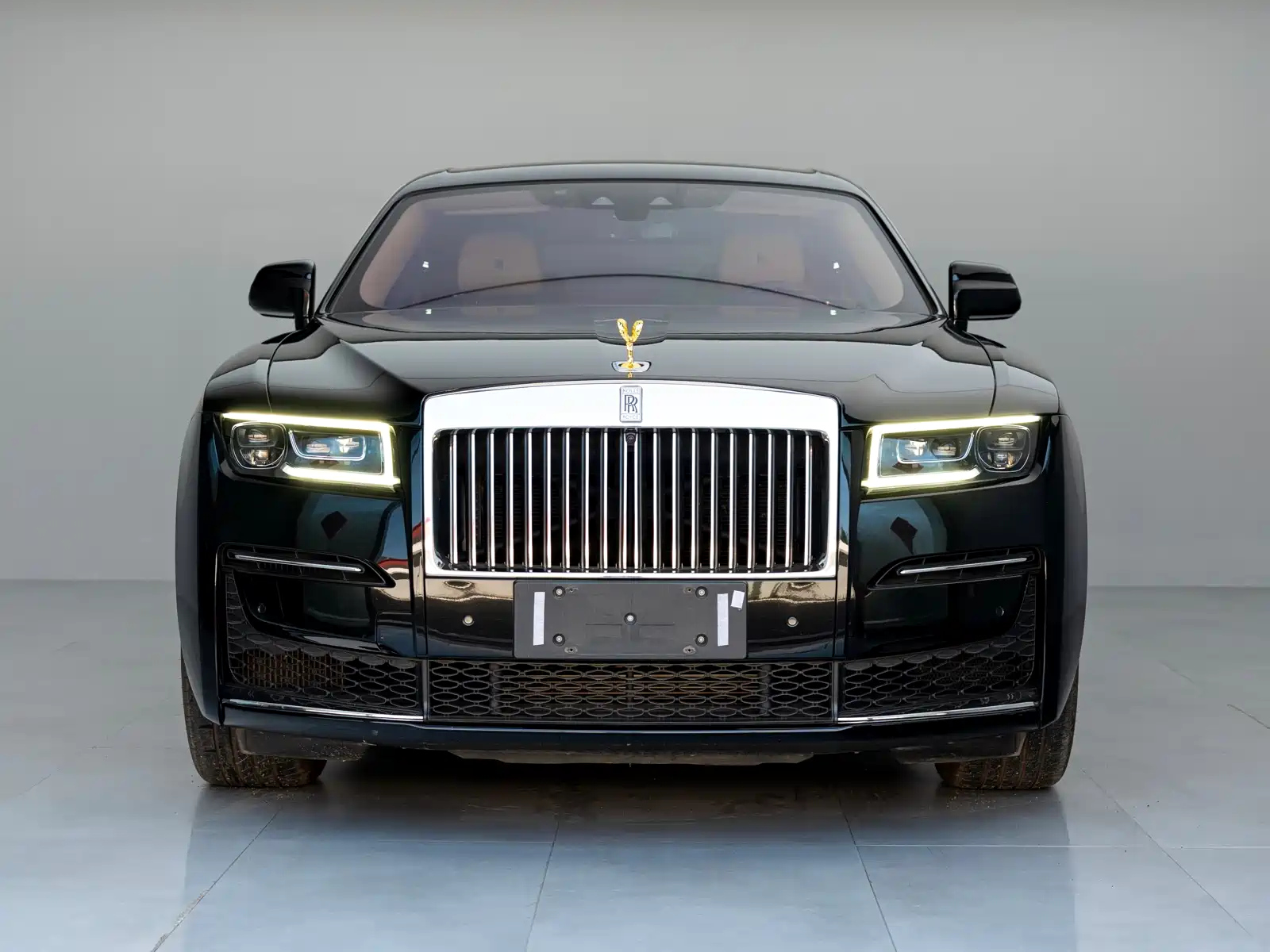 ROLLS ROYCE GHOST 2021