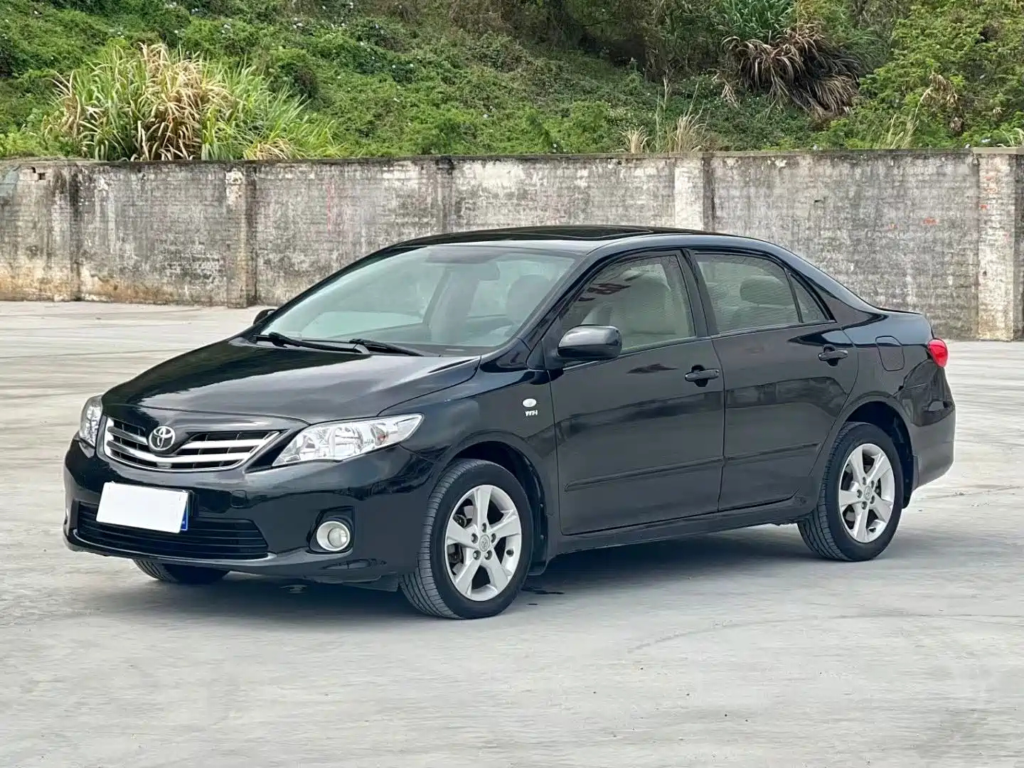 TOYOTA COROLLA 2011